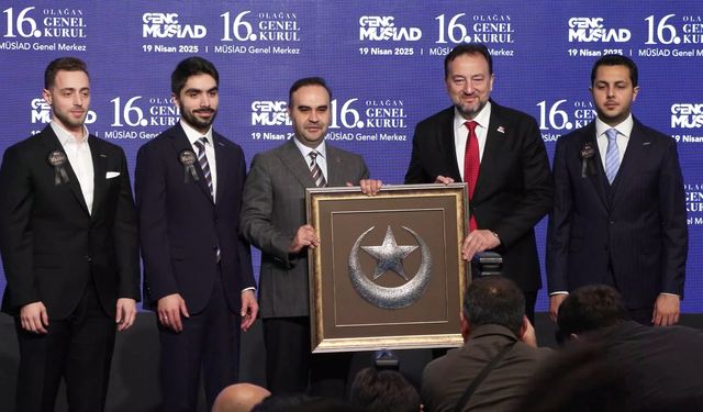 Bakan Kacır: Sanayi ve Teknoloji Kolejlerini Anadolu şehirlerimizde kuracağız