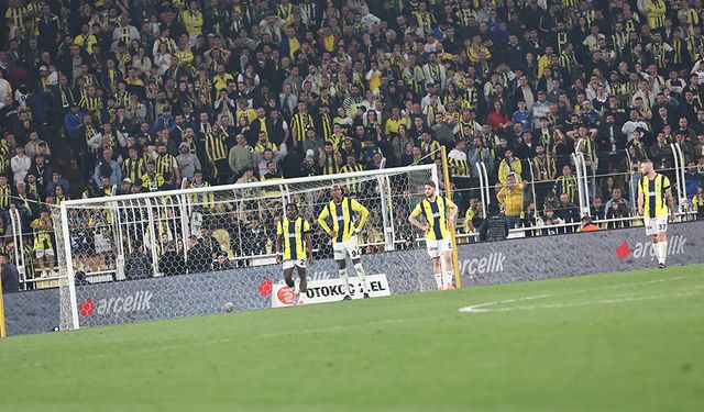 Fenerbahçe’den zirve yarışında kritik puan kaybı