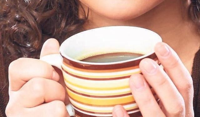‘Yazın çay ve kahve tükettiğiniz miktar kadar fazladan su için’