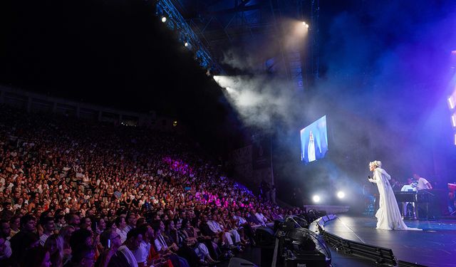 Süperstar Ajda Pekkan'dan unutulmaz gece