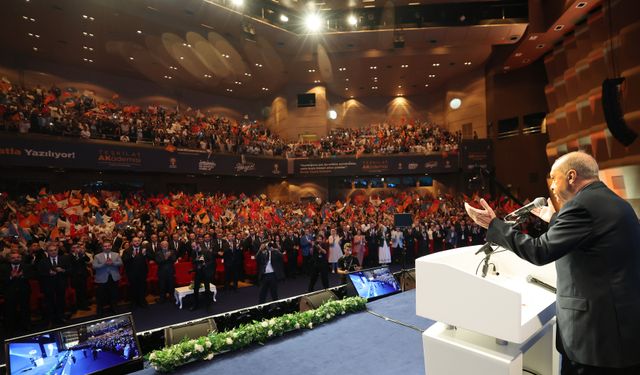Cumhurbaşkanı Erdoğan’dan Özgür Özel’e tepki