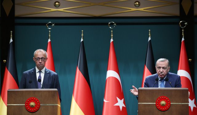 Cumhurbaşkanı Erdoğan: İsrail Gazze'yi yine vurdu, Almanya olarak görmüyor musunuz?