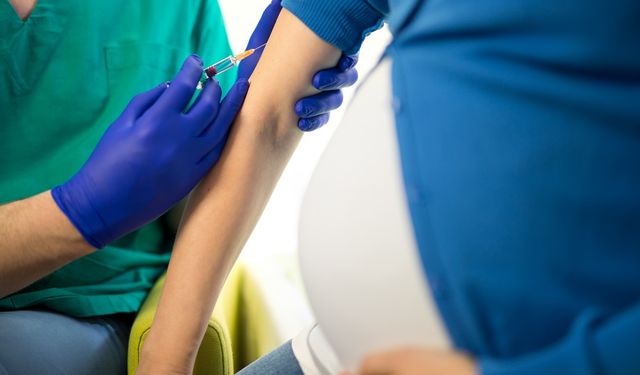 Hamilelikte grip riskine karşı aşı kalkanı