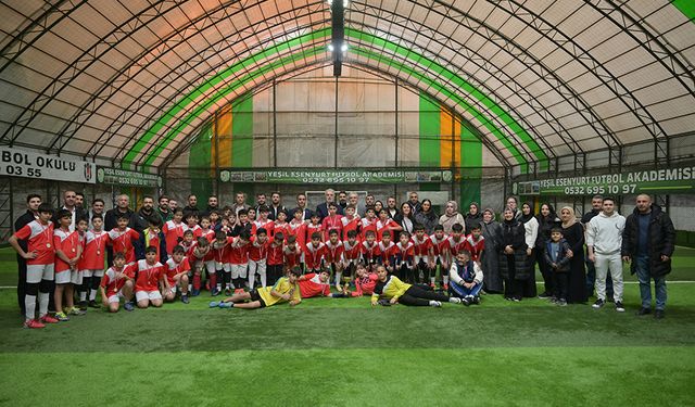 Esenyurt Belediyesi’nden gençlere spor desteği