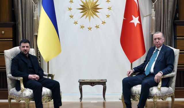 Cumhurbaşkanı Erdoğan, Ukrayna Devlet Başkanı Zelenskiy ile bir araya geldi