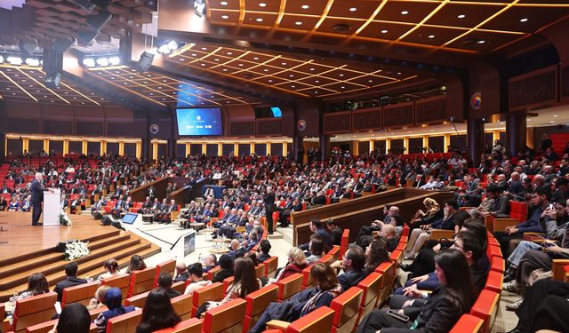 Bakan Bolat: e-ihracat destek paketi kredi programının müjdesini veriyoruz