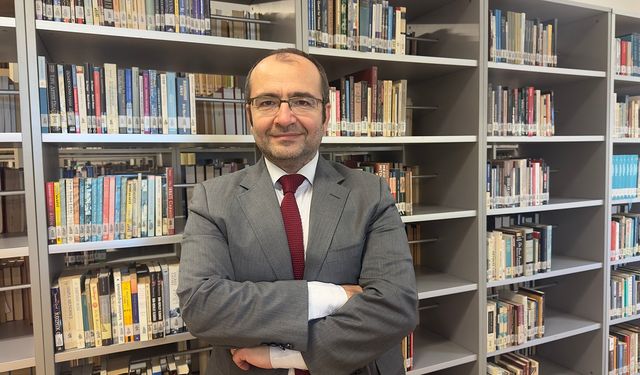 Prof. Dr. Mehmet Rıfat Tınç: Adaletin terazisini insanlar tutmalı