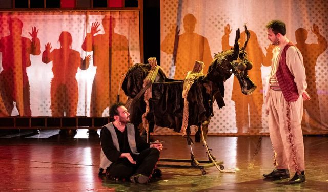 Bakırköy’de 'koltuk senin' ile ücretsiz tiyatro