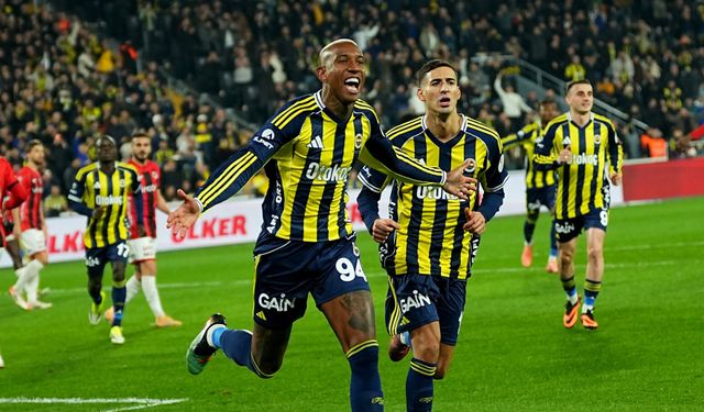 Fenerbahçe'nin namağlup ünvanını 21. haftada da sürdürdü