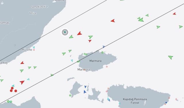 Marmara Denizi'ne atlayan genç için arama çalışması başlatıldı