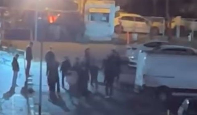 Beyoğlu’nda iki grup tekme tokat birbirine girdi