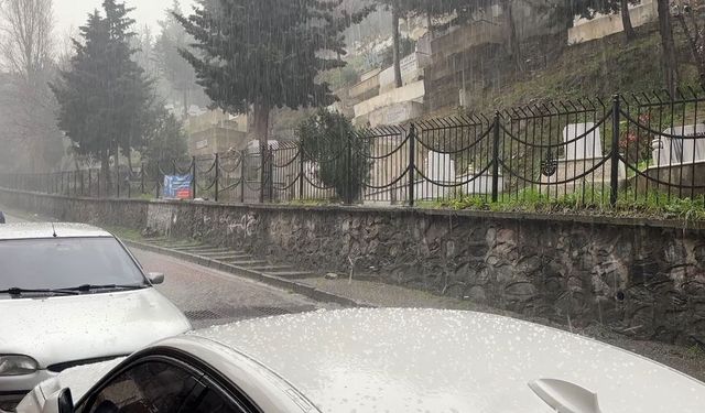 Kağıthane’yi dolu vurdu