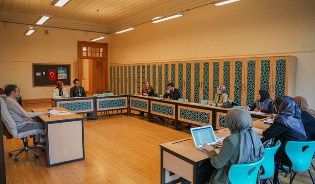 Fatih'te 'Çocuklukta Değerler Eğitimi Toplantısı' düzenlendi