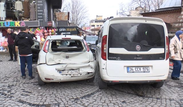 Kontrolsüz araç yayaları ve araçları biçti