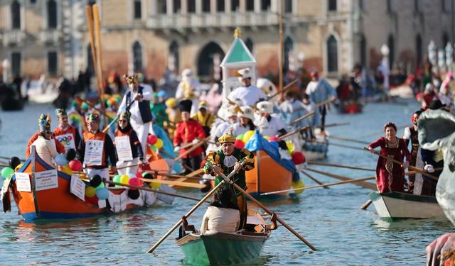 ‘Venedik Karnavalı’ başladı