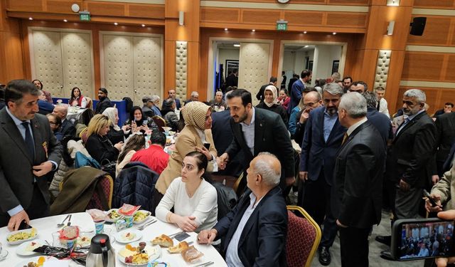 İstanbul'da şehit yakınları ve gaziler iftarda buluştu
