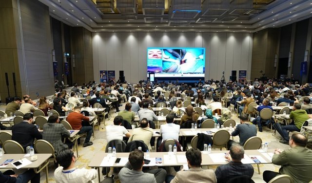 NoseCraft’da eğitim ve canlı cerrahi bir arada