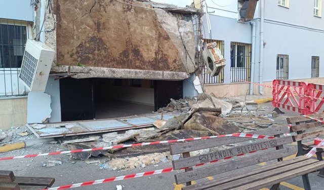İstanbul Pendik’te beton saçak çöktü