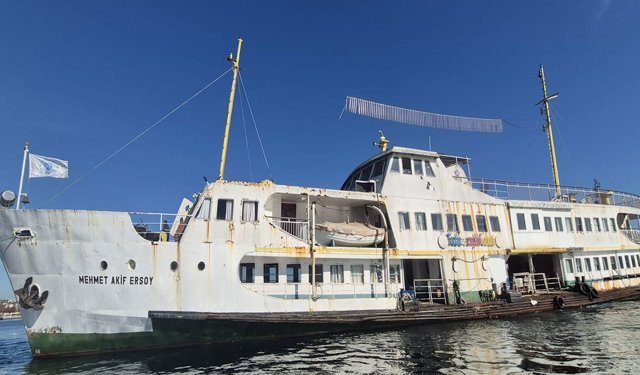 Mehmet Akif Ersoy Vapuru İstanbul’a geri dönüyor
