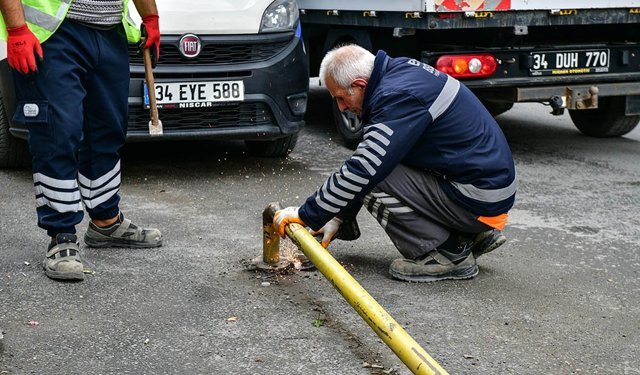 Kaldırım işgallerine zabıta engeli