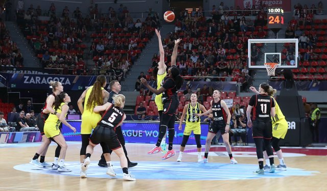Fenerbahçe Opet, EuroLeague Women’da finale yükseldi