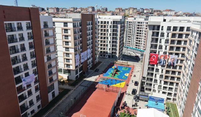 863 konut hak sahiplerine teslim edildi