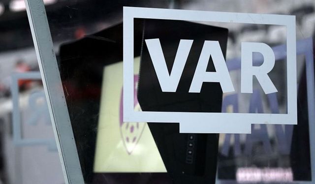Fenerbahçe - Beşiktaş derbisinin VAR hakemi belli oldu