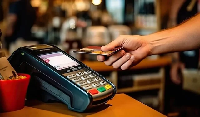 Kartlı ödemelerde rekor büyüme