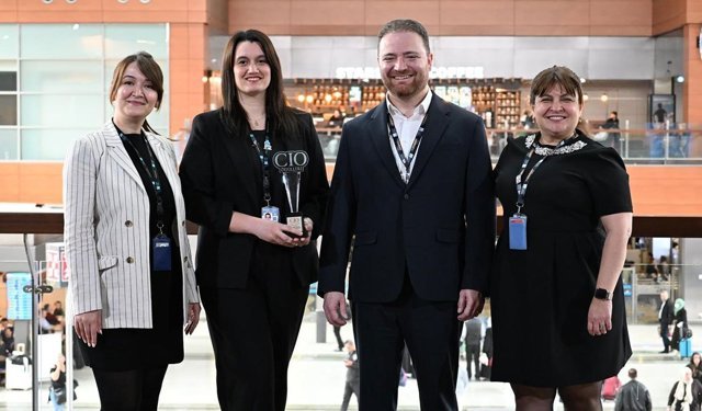 Sabiha Gökçen'in dijital vizyonuna büyük ödül