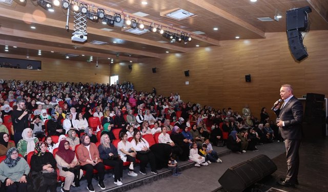 Anneler için 'Bir Ninniyle Değişir Dünya' etkinliği