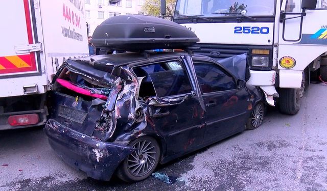 Park halindeyken sürüklenen kamyon 8 araca çarptı
