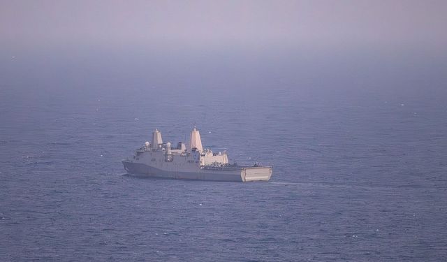 Hürmüz Boğazı'nda yük gemisine saldırı
