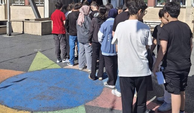 Sultangazi Belediyesi'nden sınav provası