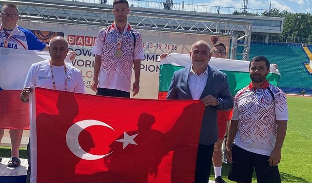 Sultangazili milli sporcu dünya şampiyonu