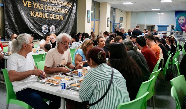 Muharrem ayının ilk orucu Kartal Cemevi'nde açıldı