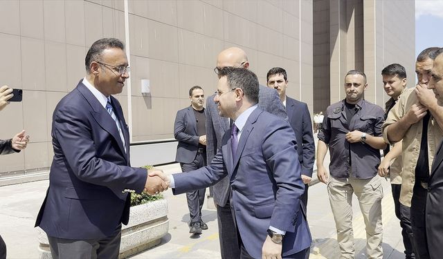 Akın Gürlek'ten Bakırköy Adalet Sarayı'na ziyaret
