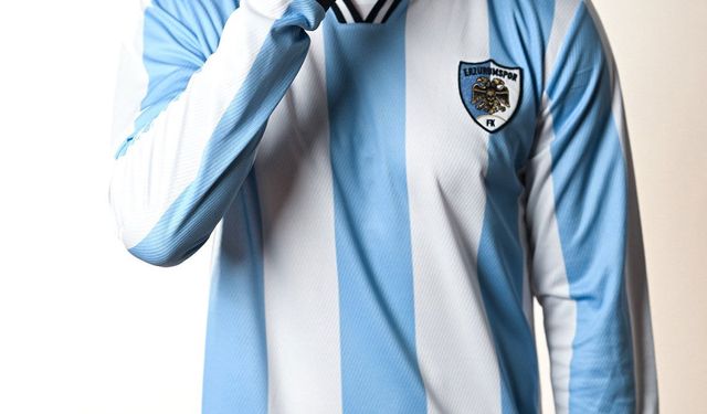 Erzurumspor FK yeni sezon formasını tanıttı