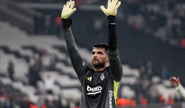 Beşiktaş, Ersin Destanoğlu'na veda etti