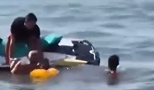 Silivri'de denizde mahsur kalan vatandaş kurtarıldı