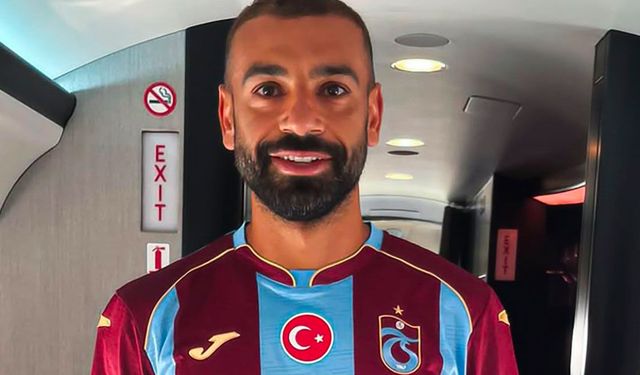 Muhammed Salah uçağa bindi, Trabzonspor formasını giydi