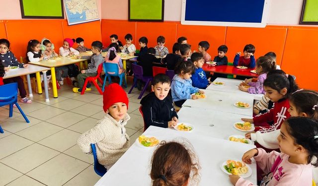 Okula yeni başlayan çocuklarda kaygıya dikkat