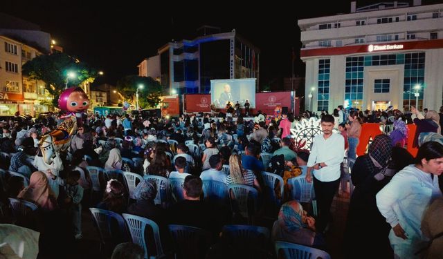 Çocuklar İçin Gezen Sinema Türkiye’nin 81 iline ulaştı