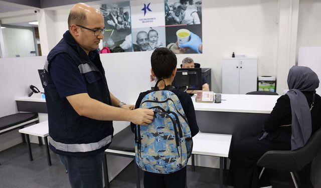 Küçükçekmece Belediyesi'nden öğrencilere tam destek
