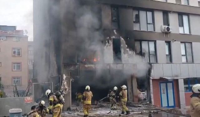 Pendik'te iş yeri yangını