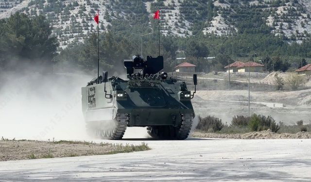 Türkiye'nin ilk elektrikli zırhlı personel taşıyıcısı envanterde