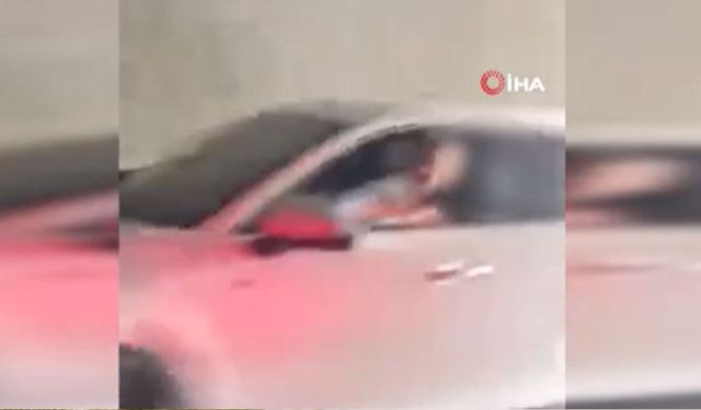 Kadın doktor trafikte tartıştığı sürücüye küfürler savurdu: O anlar kamerada