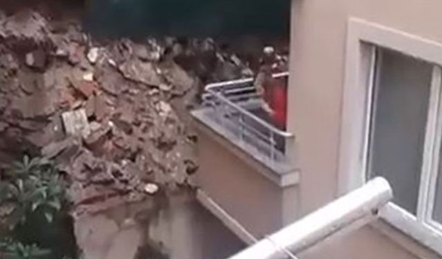 Kağıthane’de sağanağın ardından istinat duvarı çöktü