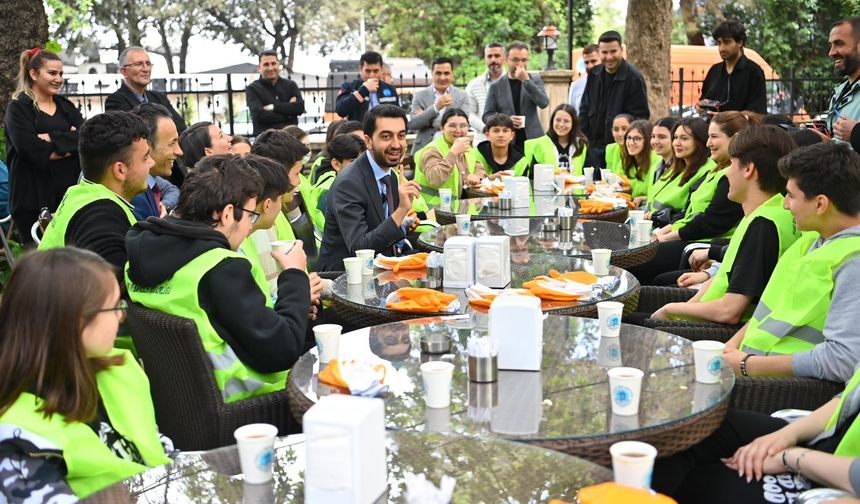 Başkan Eren Ali Bingöl, 19 Mayıs’ı gençlerle planladı