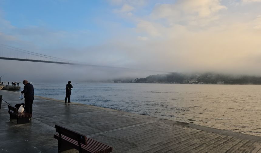 İstanbul’da boğaz ulaşımına sis engeli