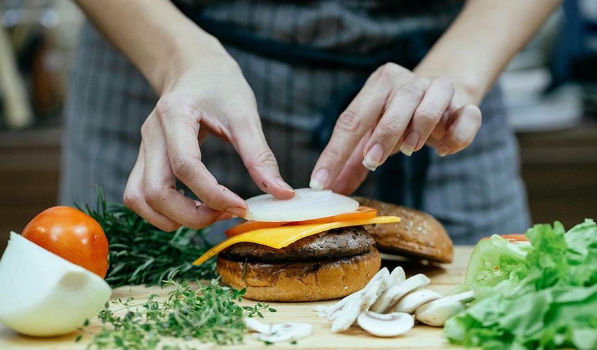 Bakanlıktan, 'döner, iskender ve hamburger' için gramaj bilgisi verme zorunluğu